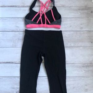 Athleta black Saluation leggings